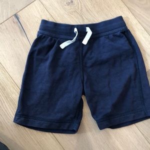 Hanna Andersson Boys Shorts Size 100